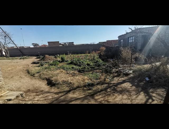 2 BEDROOM HOUSE FOR SALE IN LANGAVILLE